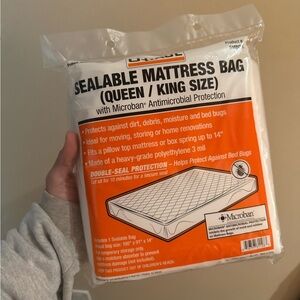 Sealable Mattress Bag - Queen/King Size, White